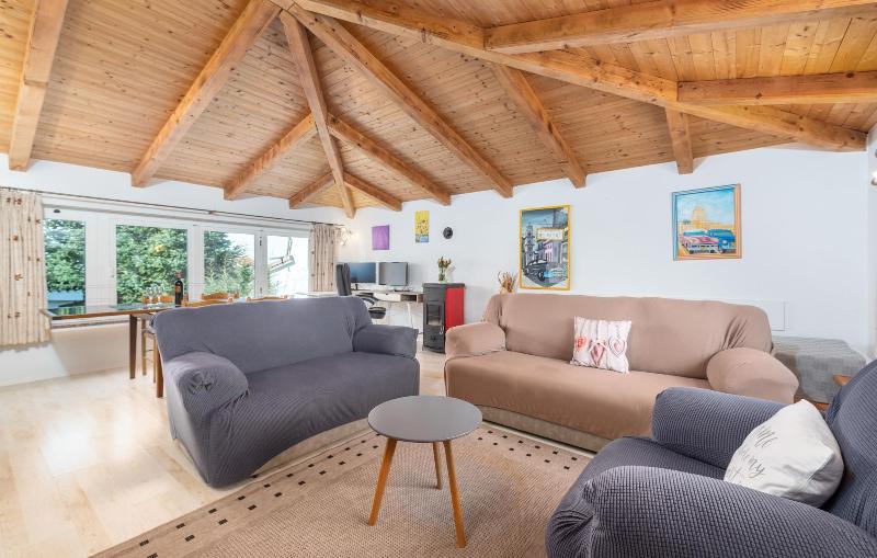 Felix Residence image