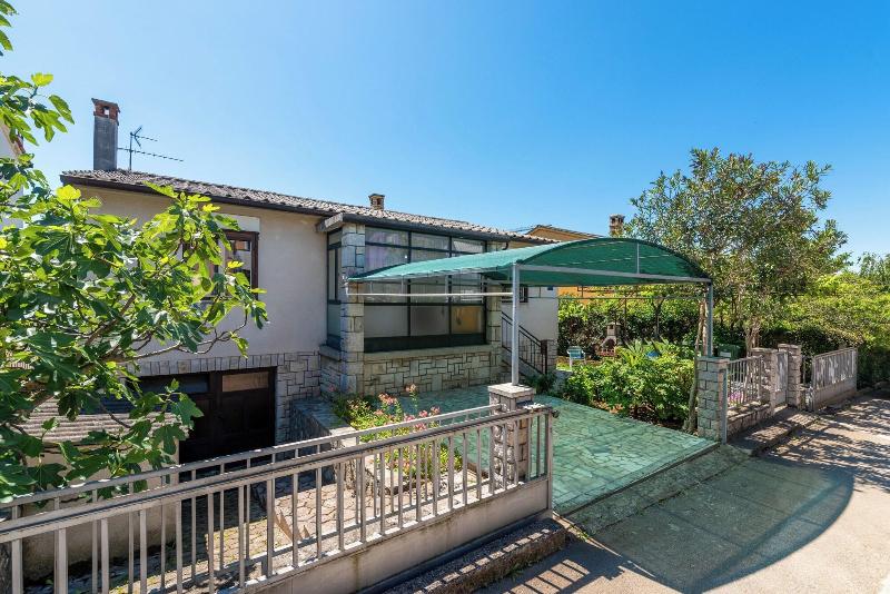 Felix Residence image