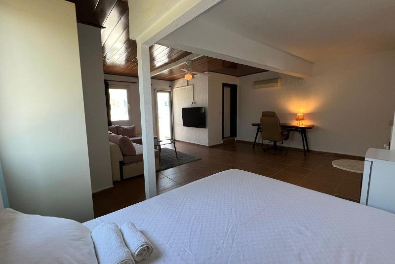 Esmana Otel image