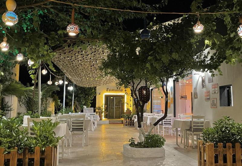 Esmana Otel image