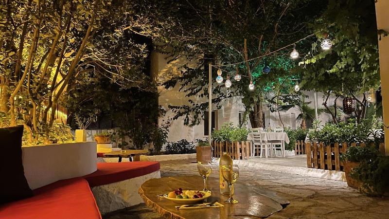 Esmana Otel image