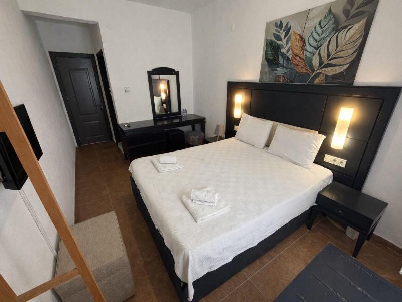 Esmana Otel image