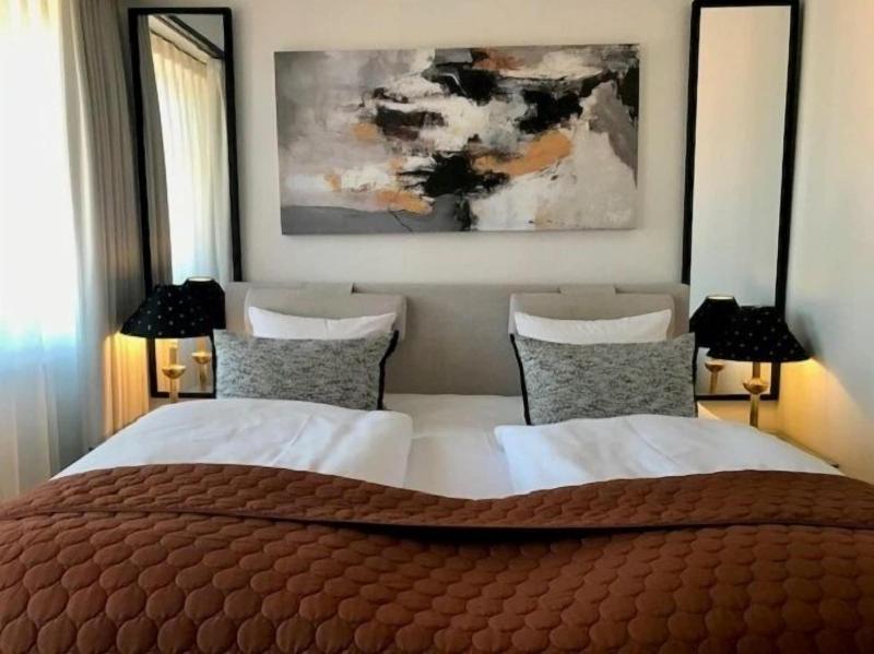 Park Hotel image