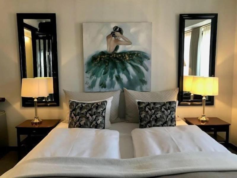 Park Hotel image
