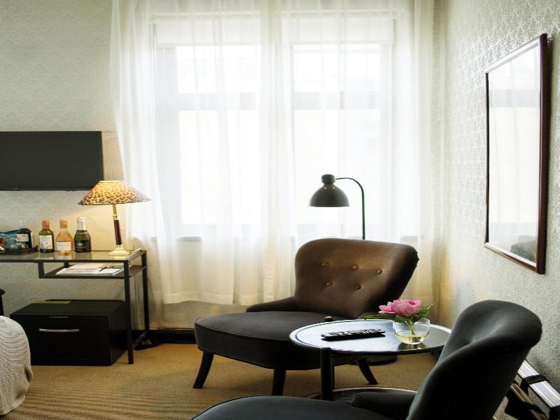 Park Hotel image