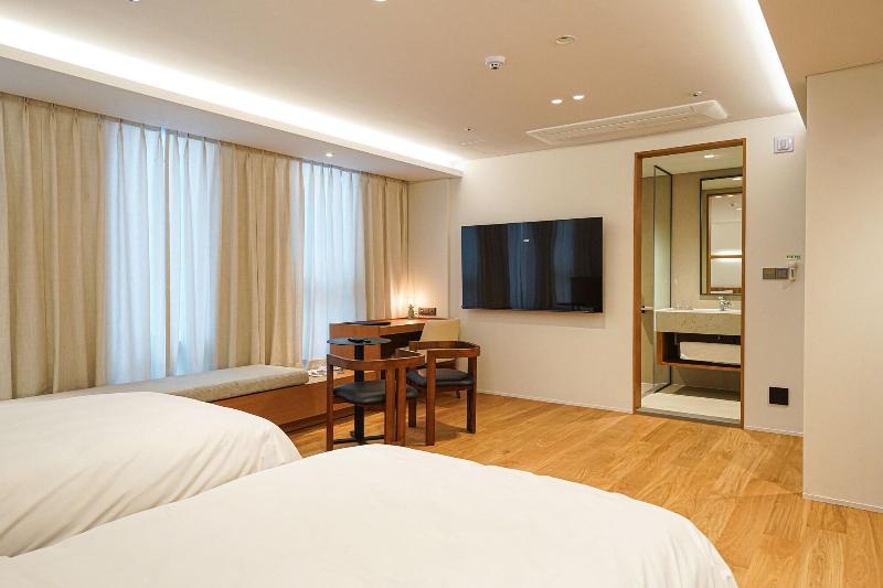 Hotel Ground27 image