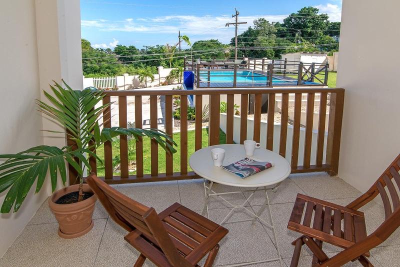 Nianna Coral Bay Splendid Townhouse 4 image