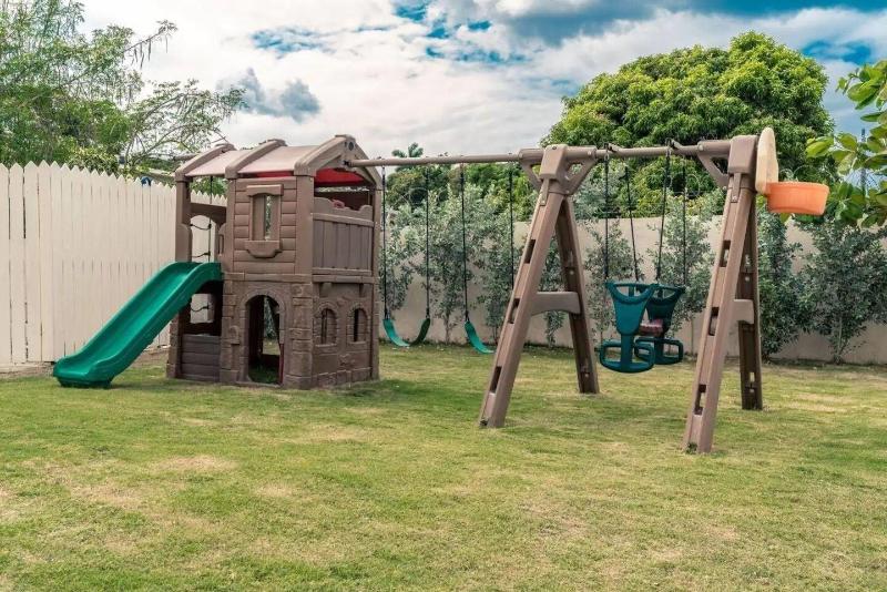 Nianna Coral Bay Splendid Townhouse 4 image