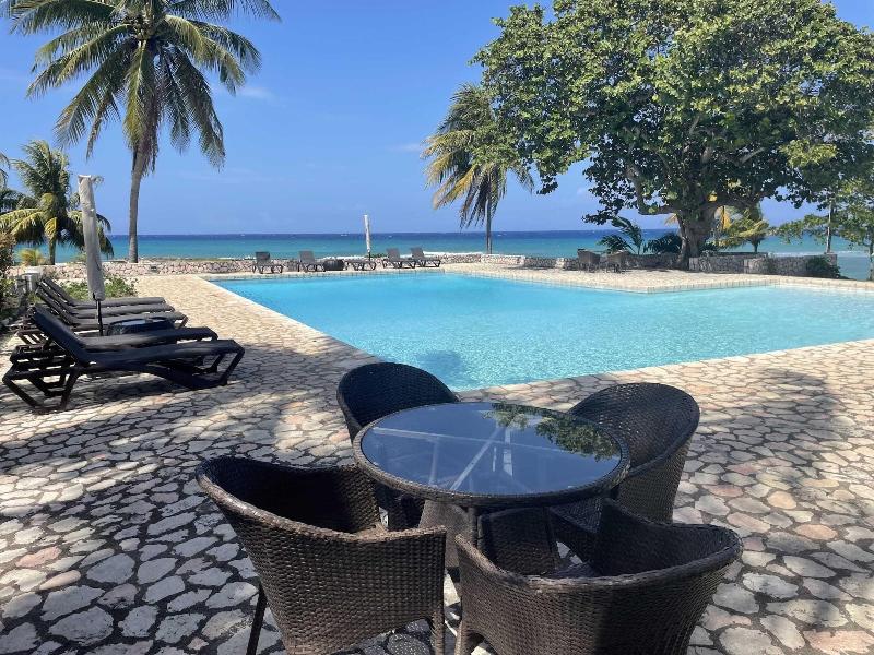 Nianna Coral Bay Splendid Townhouse 4 image