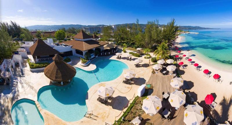 Nianna Coral Bay Splendid Townhouse 4 image
