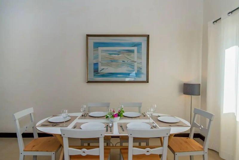 Nianna Coral Bay Splendid Townhouse 4 image