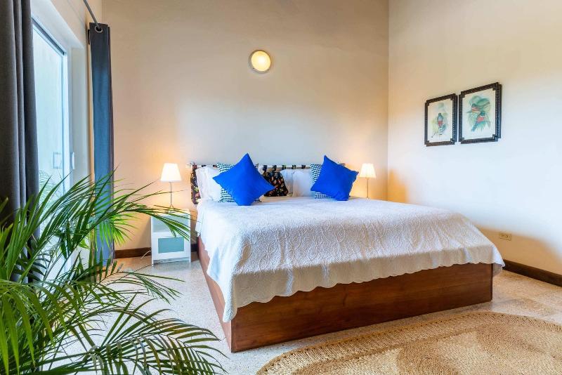 Nianna Coral Bay Splendid Townhouse 4 image