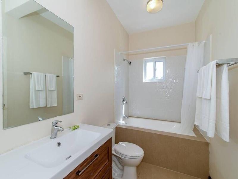 Nianna Coral Bay Splendid Townhouse 4 image
