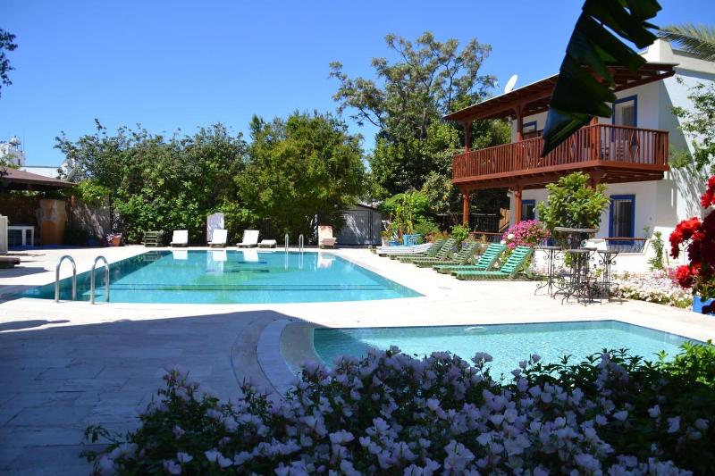 Paradise Gumusluk image