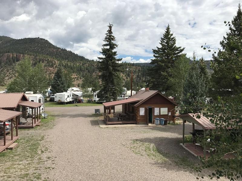 Grandview Cabins Rv Resort