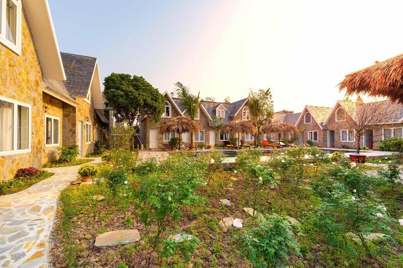 Ninh Binh Sona Resort image