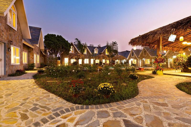 Ninh Binh Sona Resort image