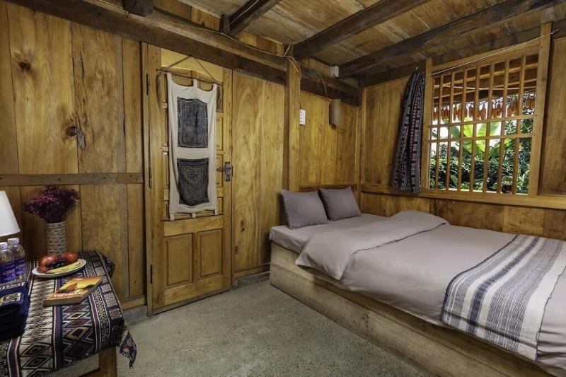 Hmong Sister House Hostel image