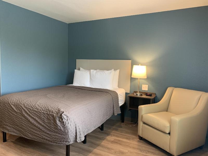 Woodspring Suites Atlanta Mcdonough image
