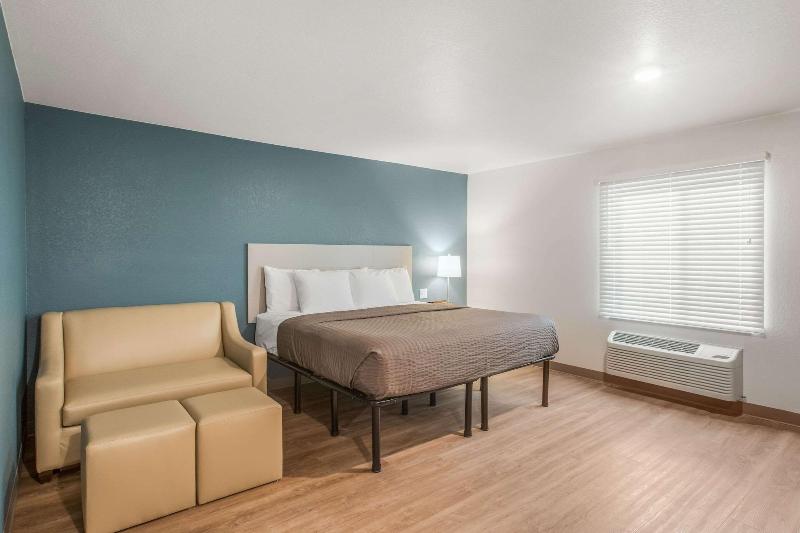 Woodspring Suites Atlanta Mcdonough image