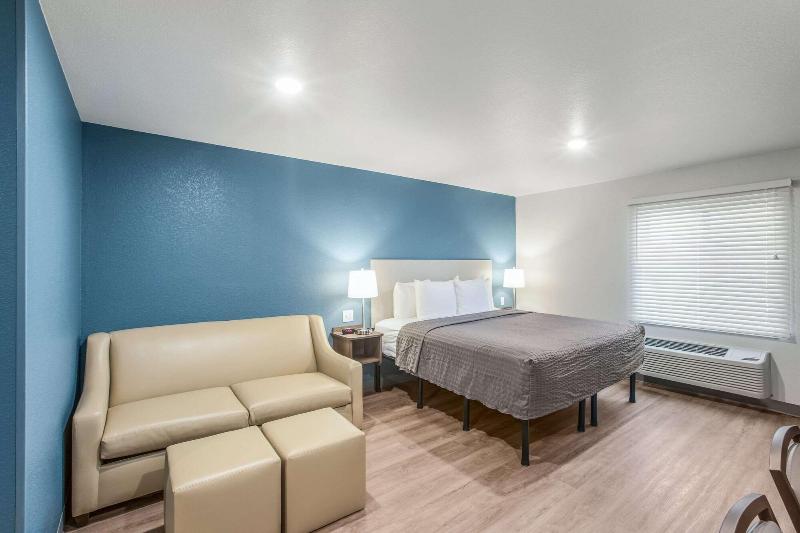 Woodspring Suites Atlanta Mcdonough image