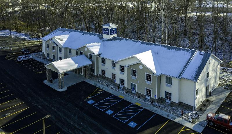 Cobblestone Inn Suites Brookville image