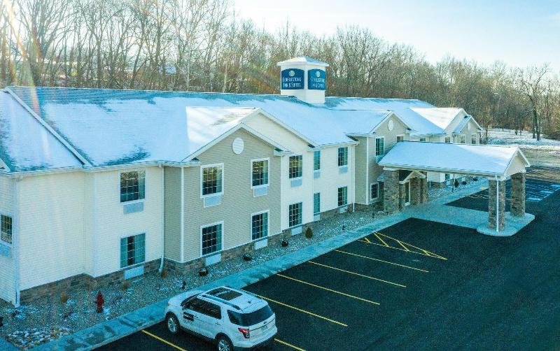 Cobblestone Inn Suites Brookville image
