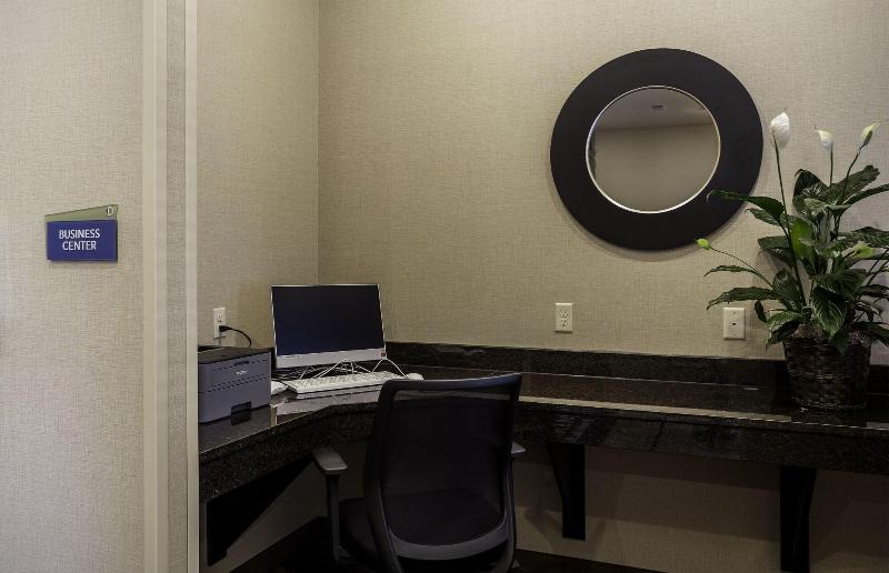 Cobblestone Inn Suites Brookville image