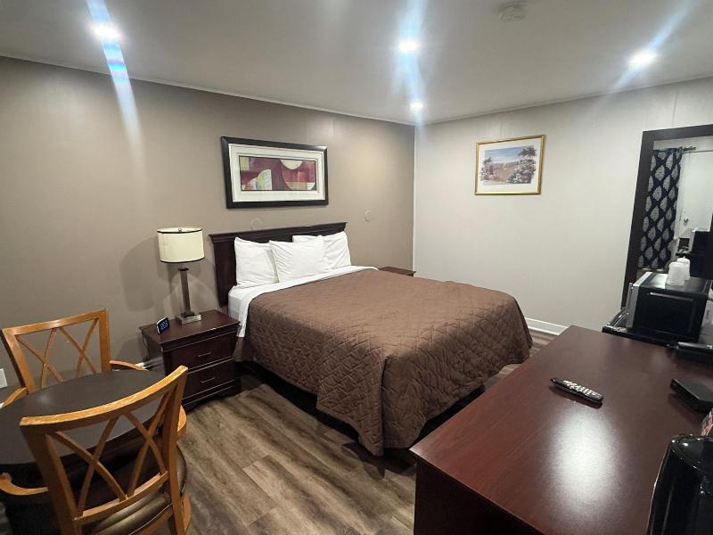 Nites Inn Motel image