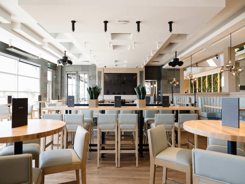 Sandman Hotel & Suites Regina image