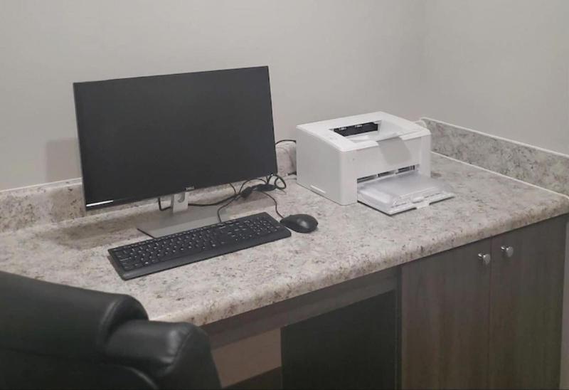 WoodSpring Suites Atlanta Airport image