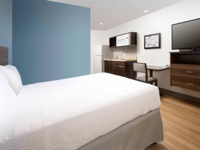 WoodSpring Suites Atlanta Airport image