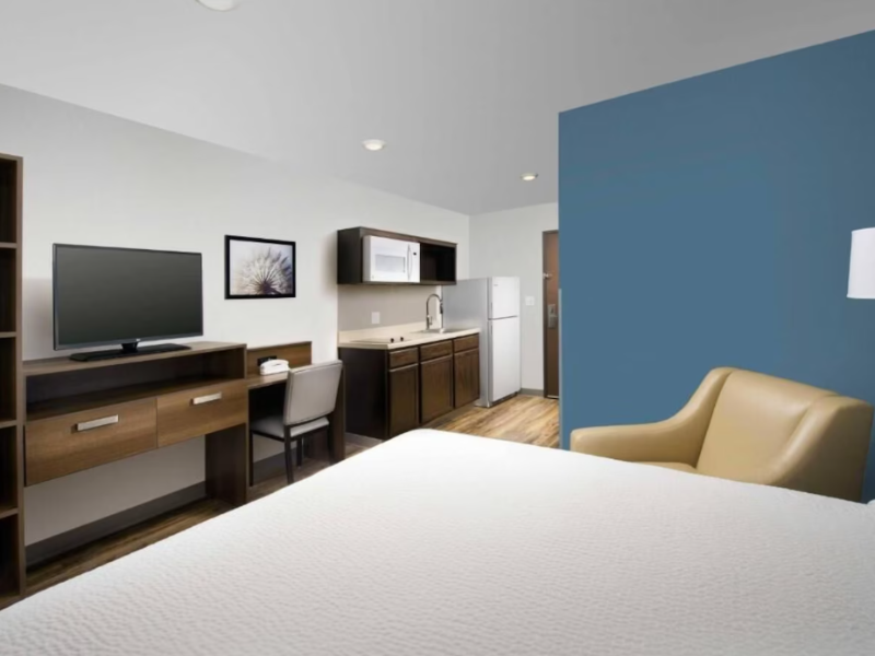 WoodSpring Suites Atlanta Airport image