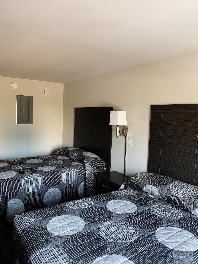 WoodSpring Suites Atlanta Airport image