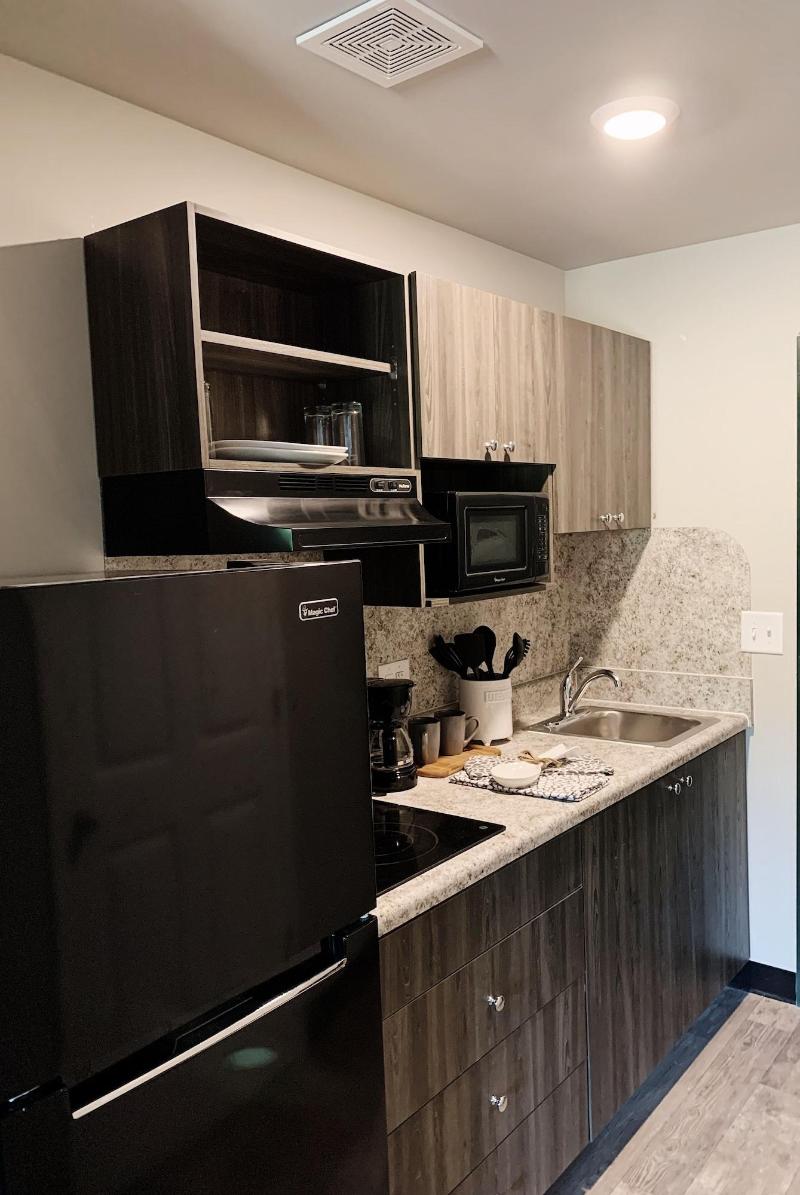 WoodSpring Suites Atlanta Airport image