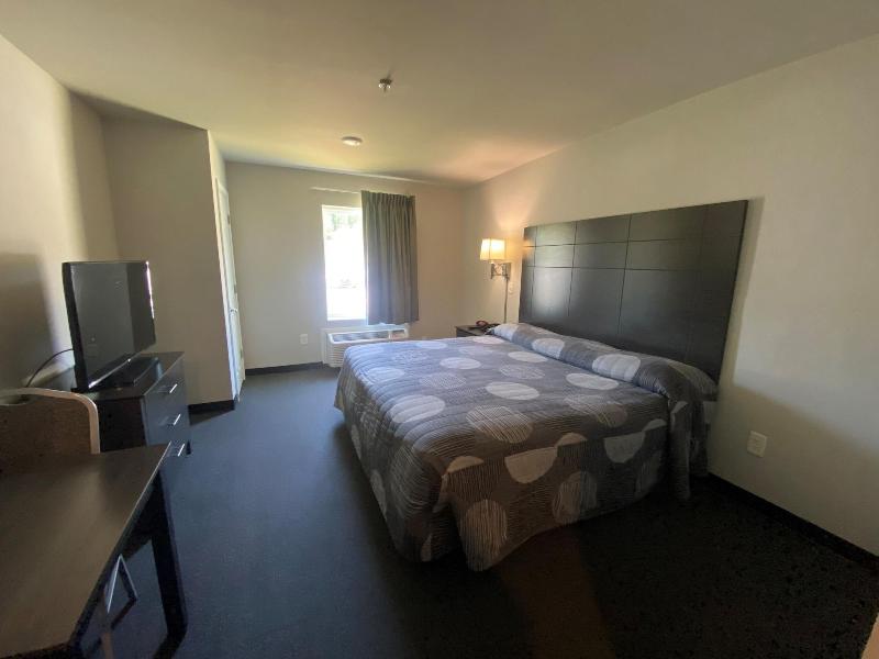 WoodSpring Suites Atlanta Airport image