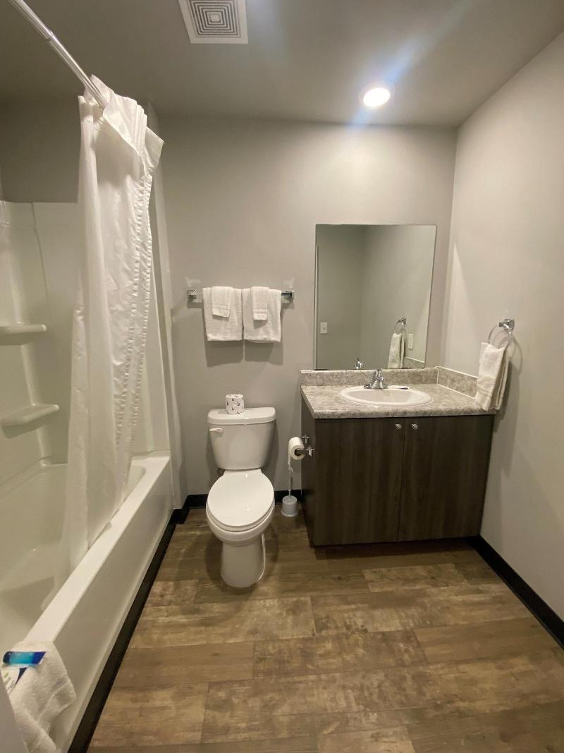 WoodSpring Suites Atlanta Airport image