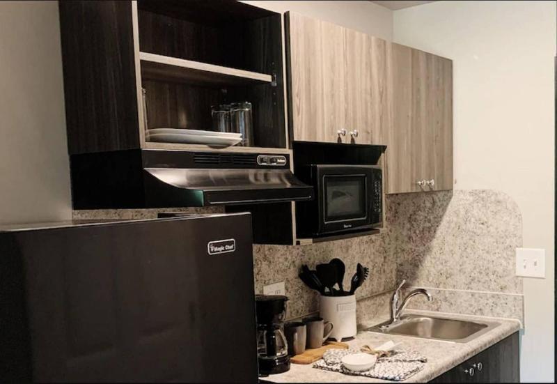 WoodSpring Suites Atlanta Airport image