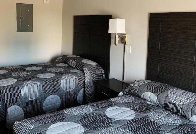 WoodSpring Suites Atlanta Airport image