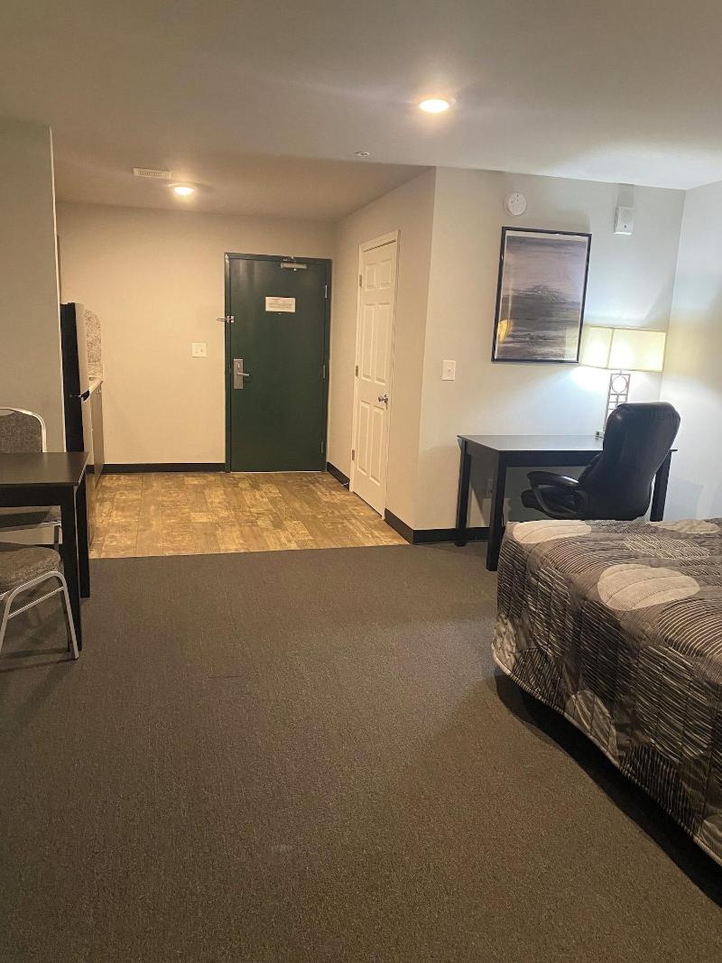 WoodSpring Suites Atlanta Airport image