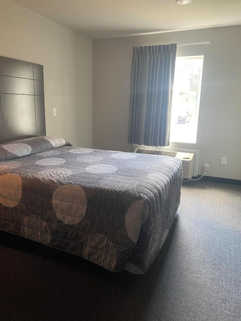 WoodSpring Suites Atlanta Airport image