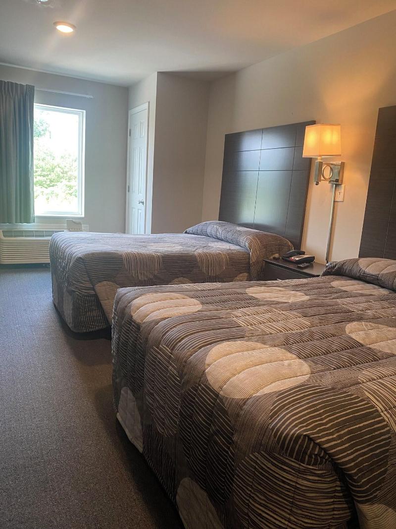 WoodSpring Suites Atlanta Airport image