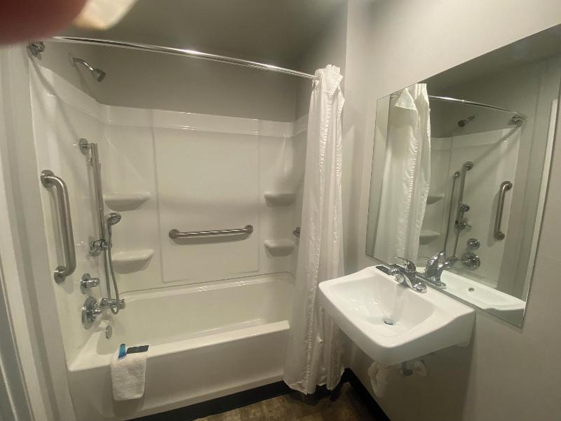 WoodSpring Suites Atlanta Airport image