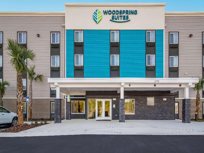 Woodspring Suites Jacksonville Campfield Commons image