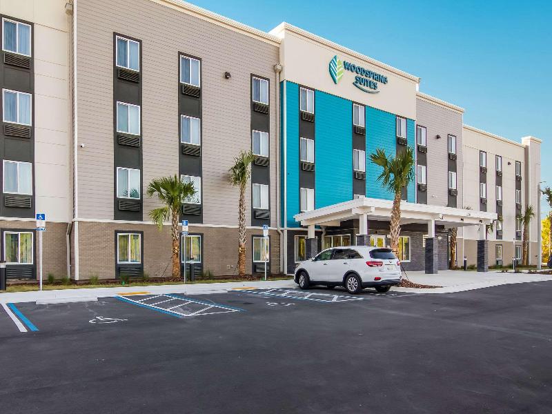 Woodspring Suites Jacksonville Campfield Commons image