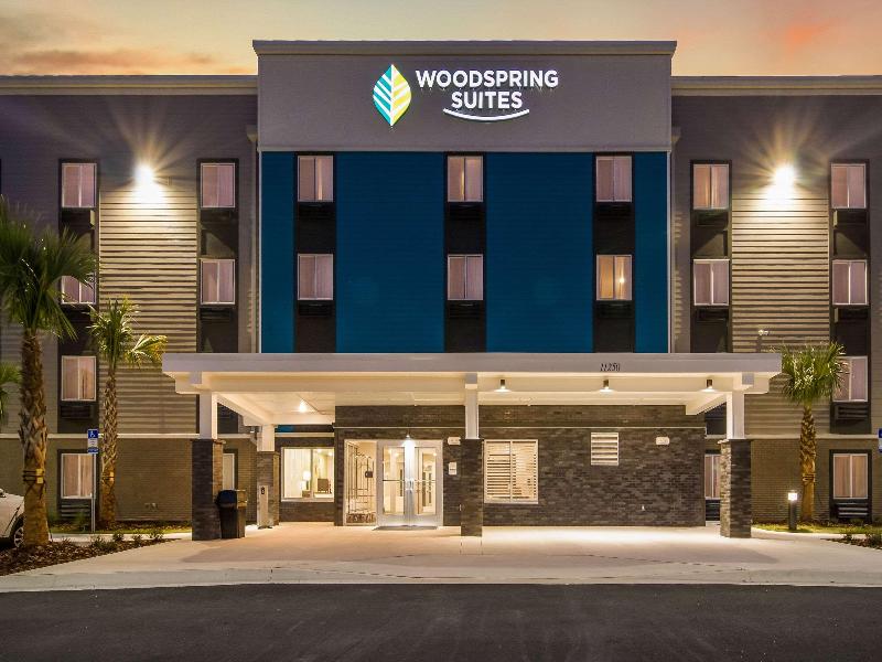Woodspring Suites Jacksonville Campfield Commons image
