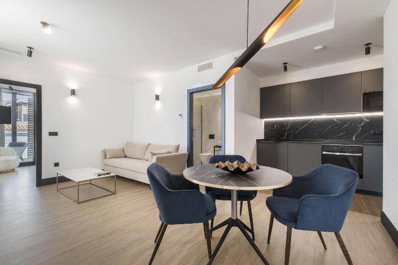 Rs Boutique Apartments image