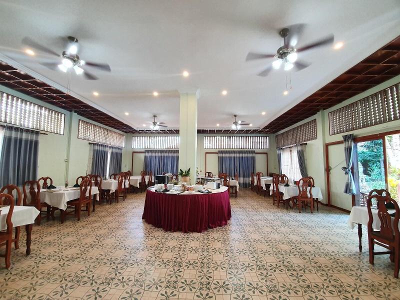 Sam Moon S Hotel Angkor Wooden House image