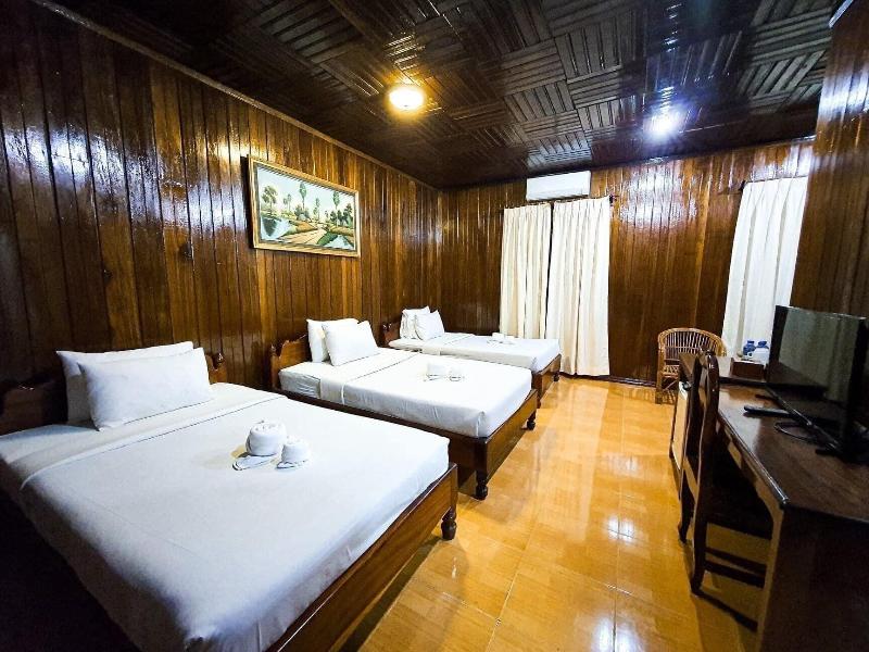 Sam Moon S Hotel Angkor Wooden House image