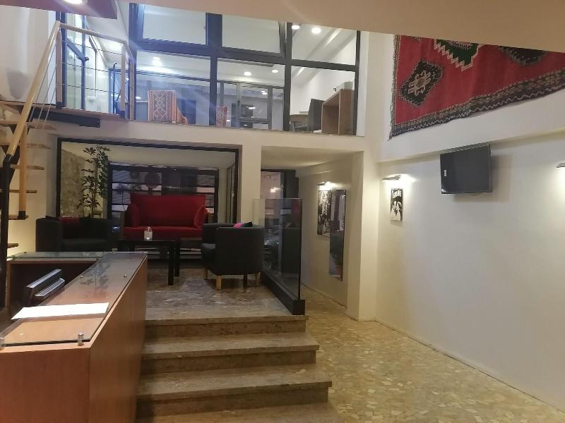 Casa City Break Suites image